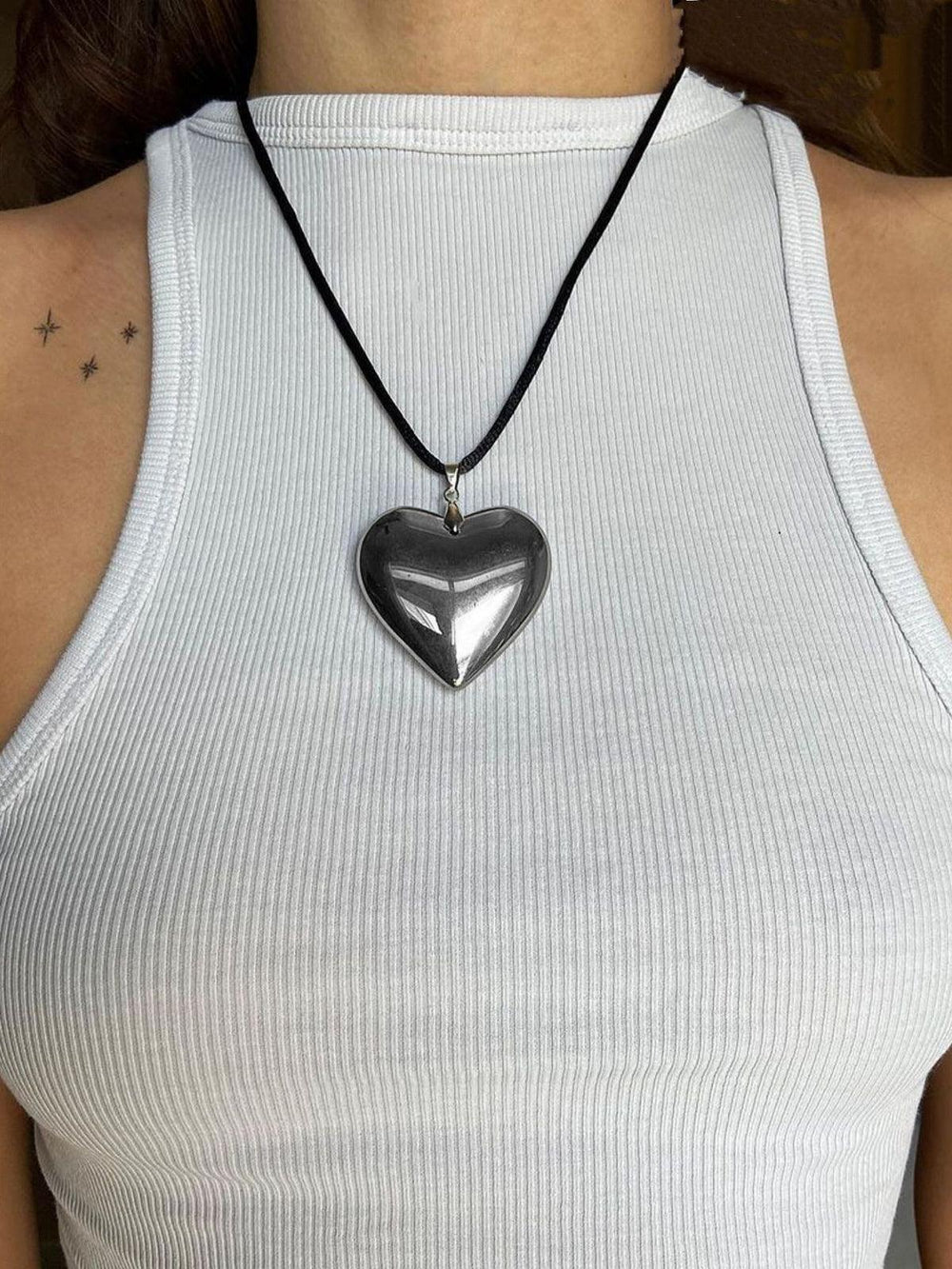 Levoire | Collier Avec Pendentif En Forme De Cœur