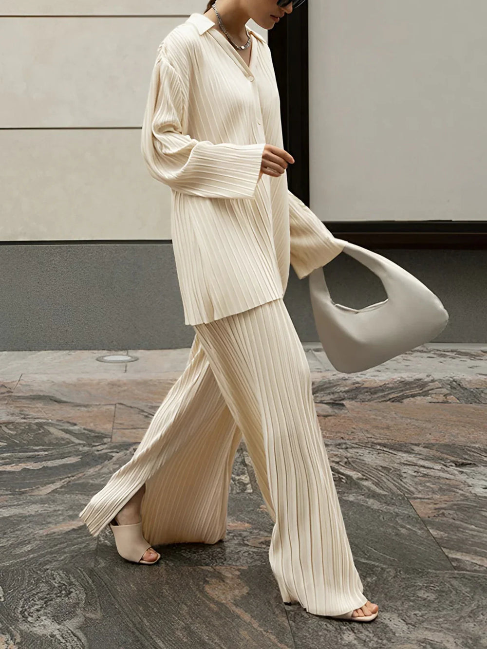 Levoire | Loisirs Pantalons Plissés Ensemble Deux Pièces Beige