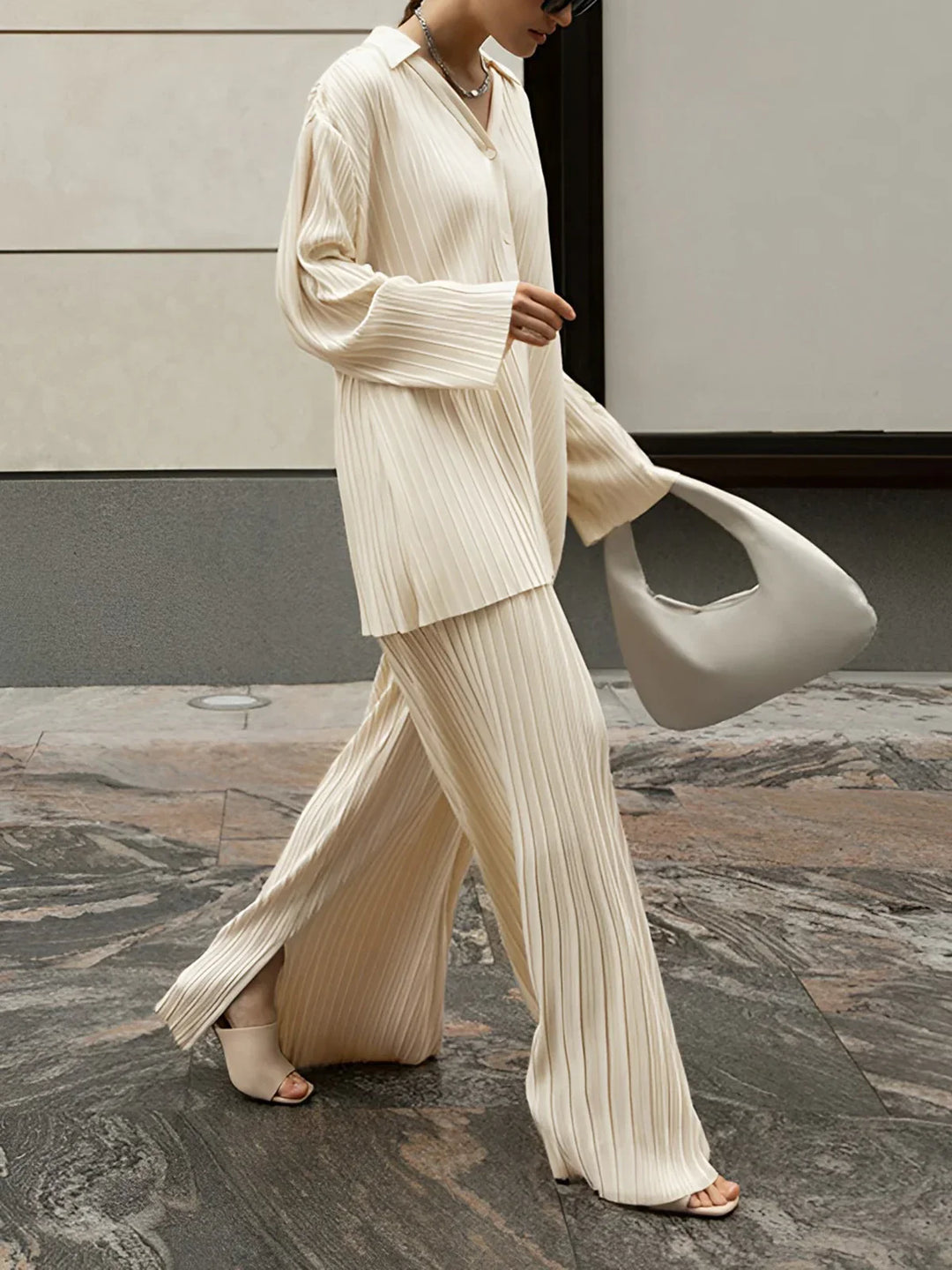 Levoire | Loisirs Pantalons Plissés Ensemble Deux Pièces Beige