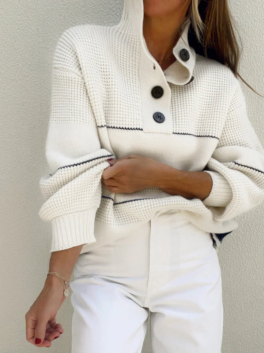 Levoire | Bouton De Col - Pull