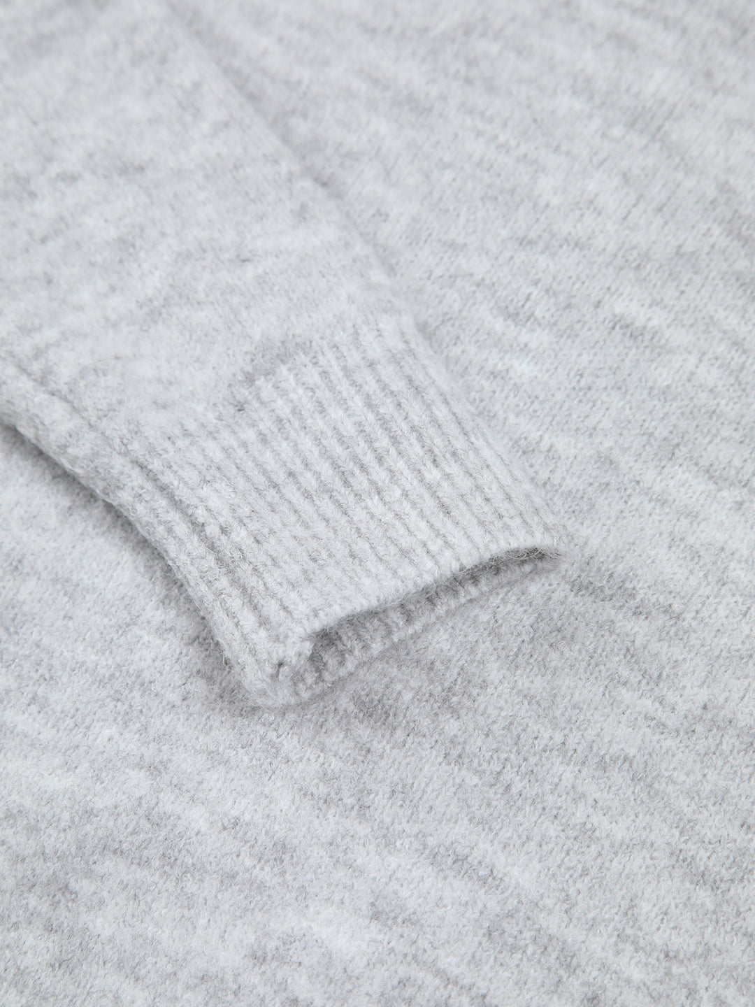 Levoire | Pull Asymétrique Avec Une Épaule