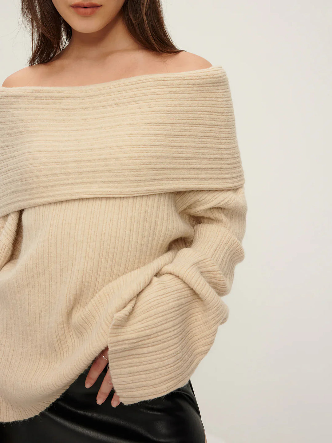 Levoire | Pull Décontracté À Epaule Dénudée