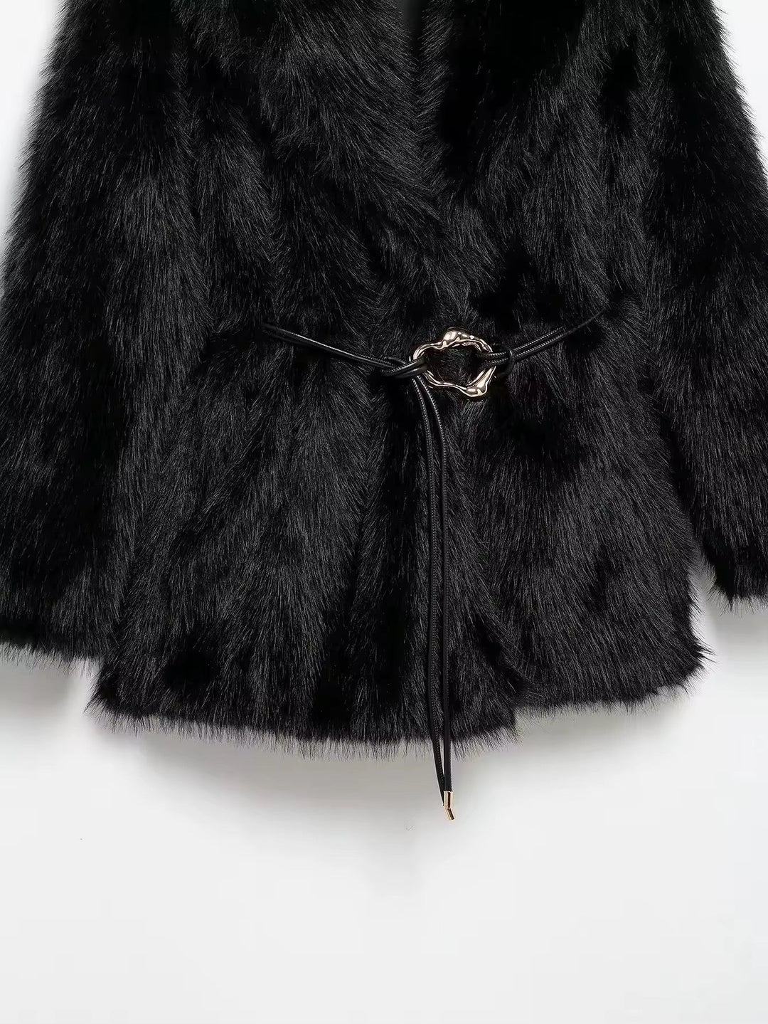 Levoire | Manteau En Fausse Fourrure Luxueux Avec Ceinture
