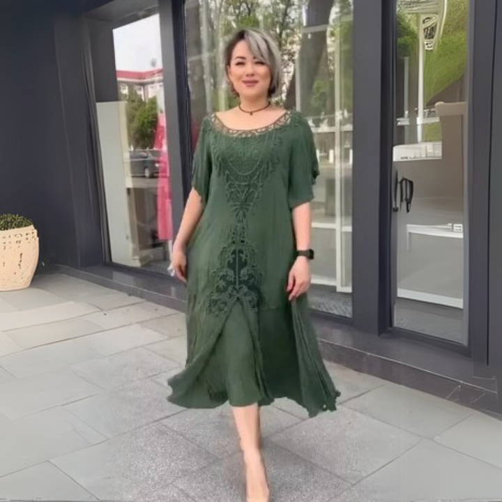 Levoire | Robe Brodée Chic En Tissu Léger Vert