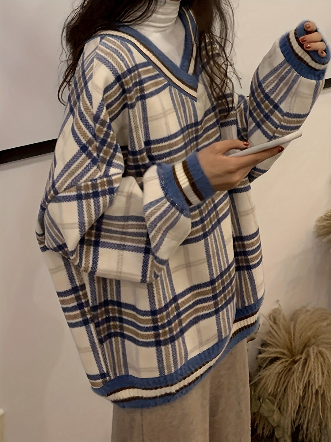Levoire | Grande Taille Pull À Carreaux Avec Décolleté En V Pour Femmes