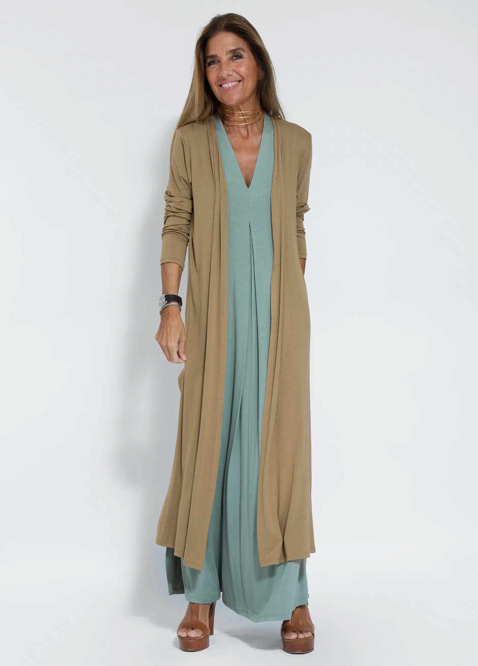 Levoire | Robe longue amincissante et cardigan Robe turquoise + cardigan couleur café