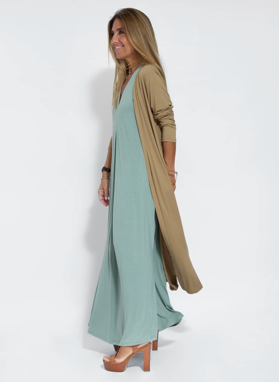 Levoire | Robe longue amincissante et cardigan