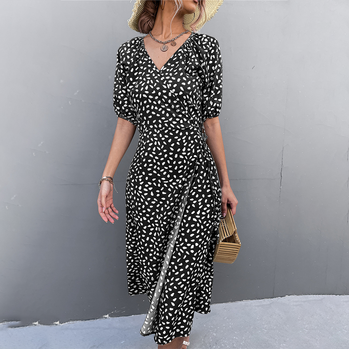 Levoire | Femme Robe fendue à encolure en V et croisée Noir