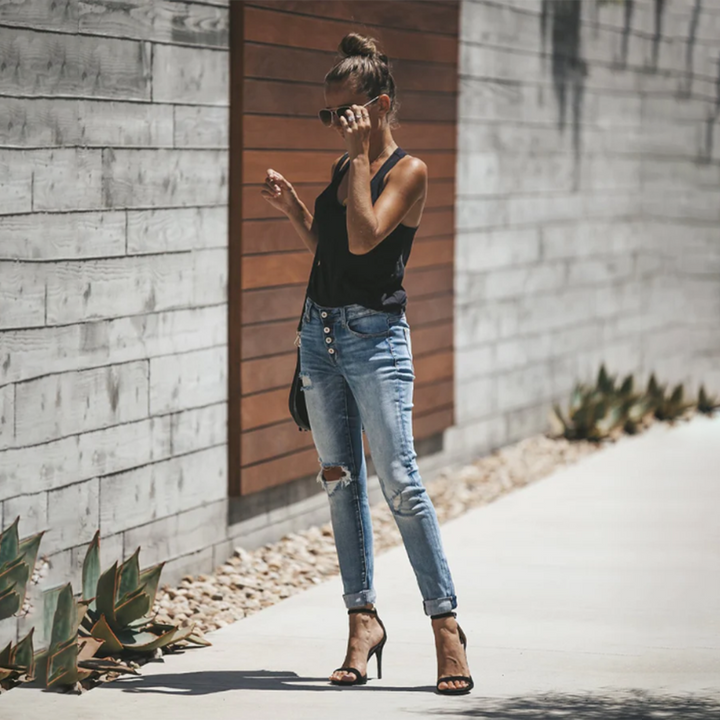 Levoire | Jeans Avec Des Déchirures Pour Femmes