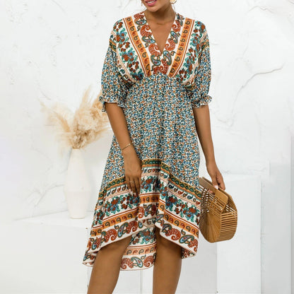 Levoire | Robe À Motifs Floraux Dans Un Style Léger Abricot