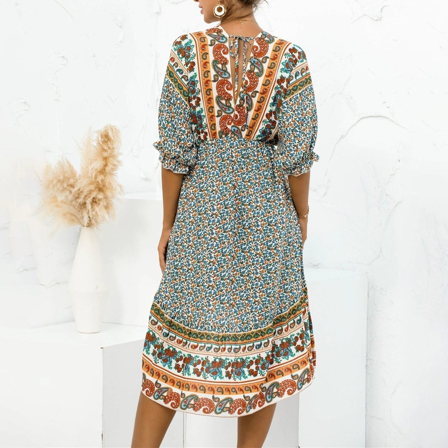 Levoire | Robe À Motifs Floraux Dans Un Style Léger