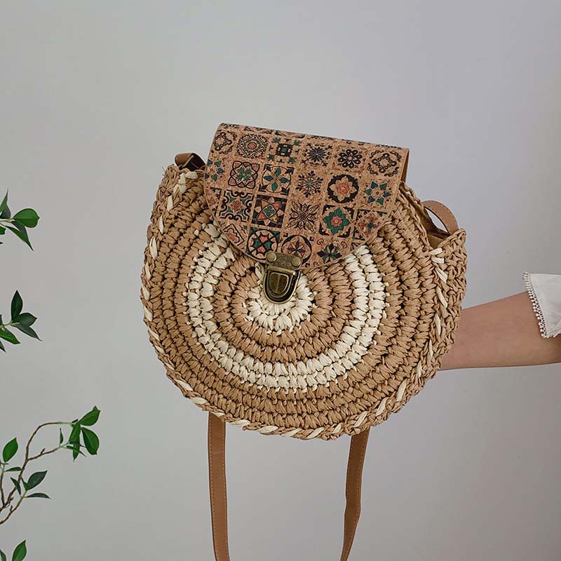 Levoire | En Paille Style Ethnique
