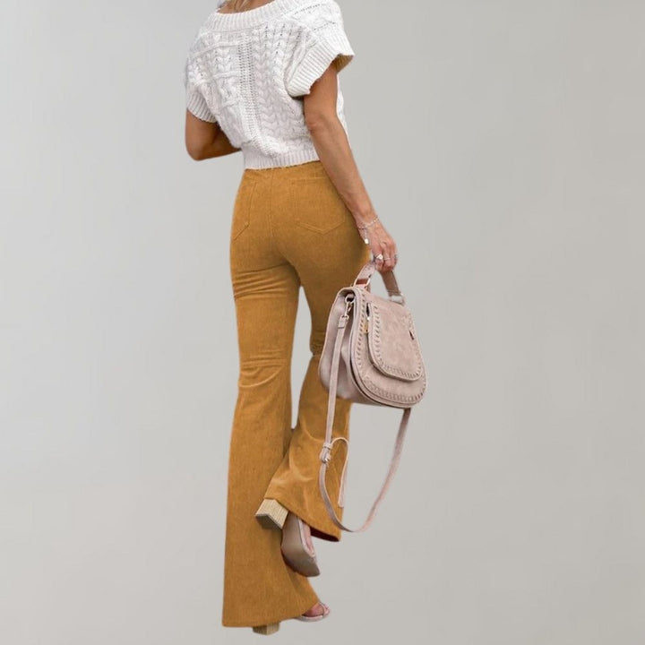 Levoire | Pantalon En Velours Côtelé Évasé À La Mode
