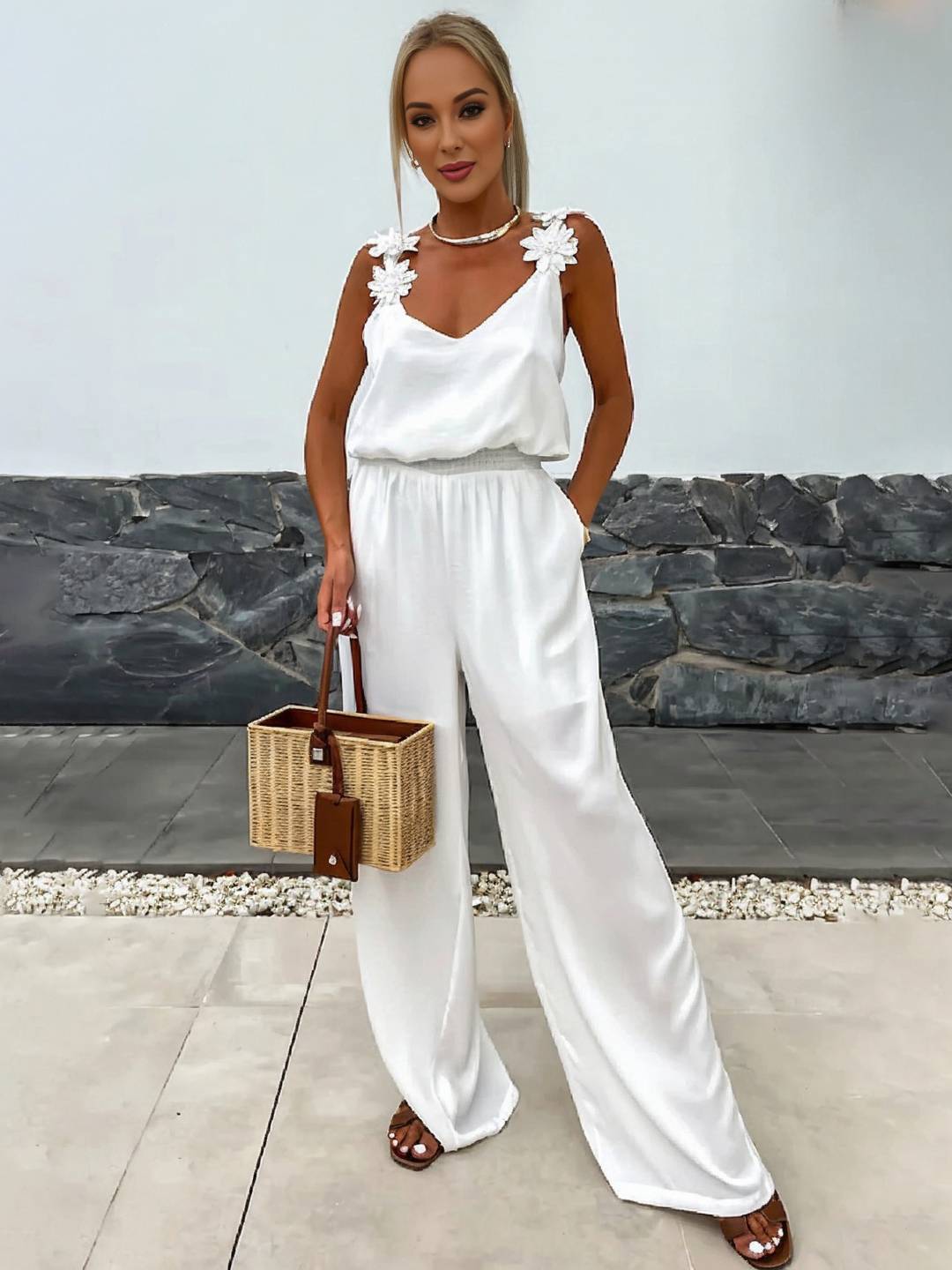 Levoire | Pantalons Larges Avec Jambes Évasées, Décolleté En V, Avec Poches Et Découpe Au Dos, Style Décontracté Sans Bretelles Pour Femmes Blanc