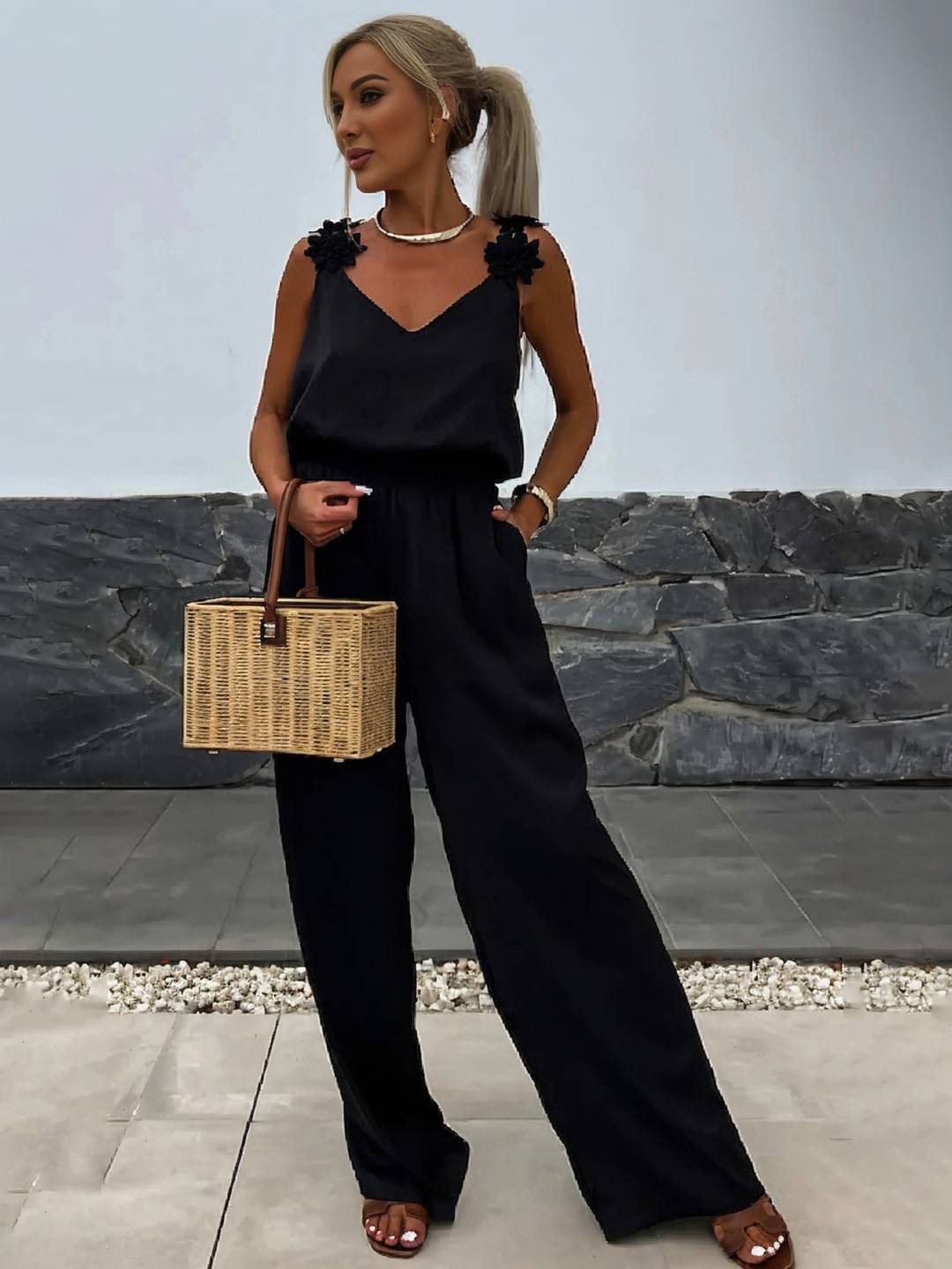 Levoire | Pantalons Larges Avec Jambes Évasées, Décolleté En V, Avec Poches Et Découpe Au Dos, Style Décontracté Sans Bretelles Pour Femmes Noir