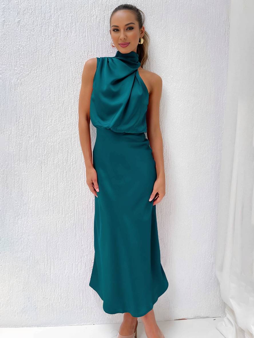 Levoire | Robe De Demoiselle D'Honneur Longue En Satin Col Roulé Irrégulier Sans Manches Élégante Robe De Soirée Pour Mariage