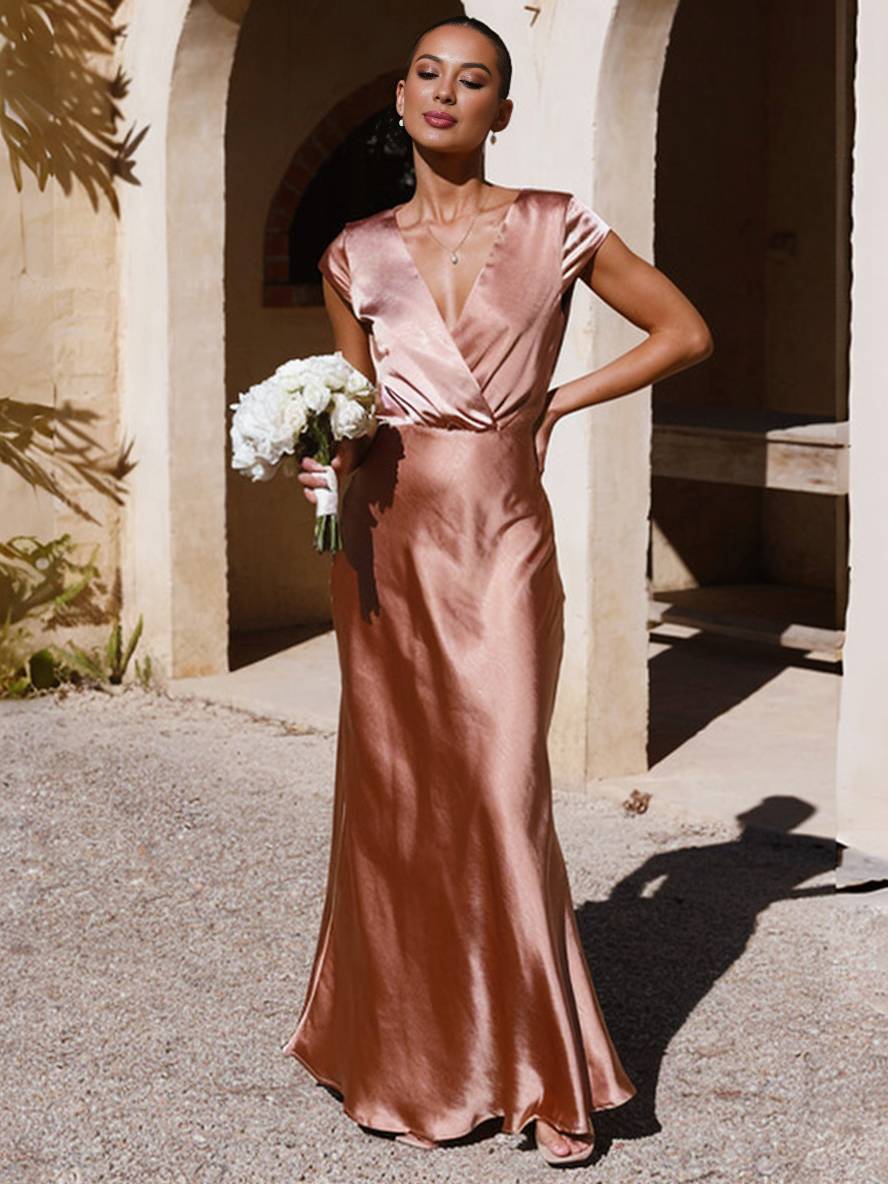 Levoire | Robe En Satin Demoiselle D'Honneur Coupe Sirène Décolleté En V Manches Courtes Robe De Soirée Élégante Pour Mariage Rosa