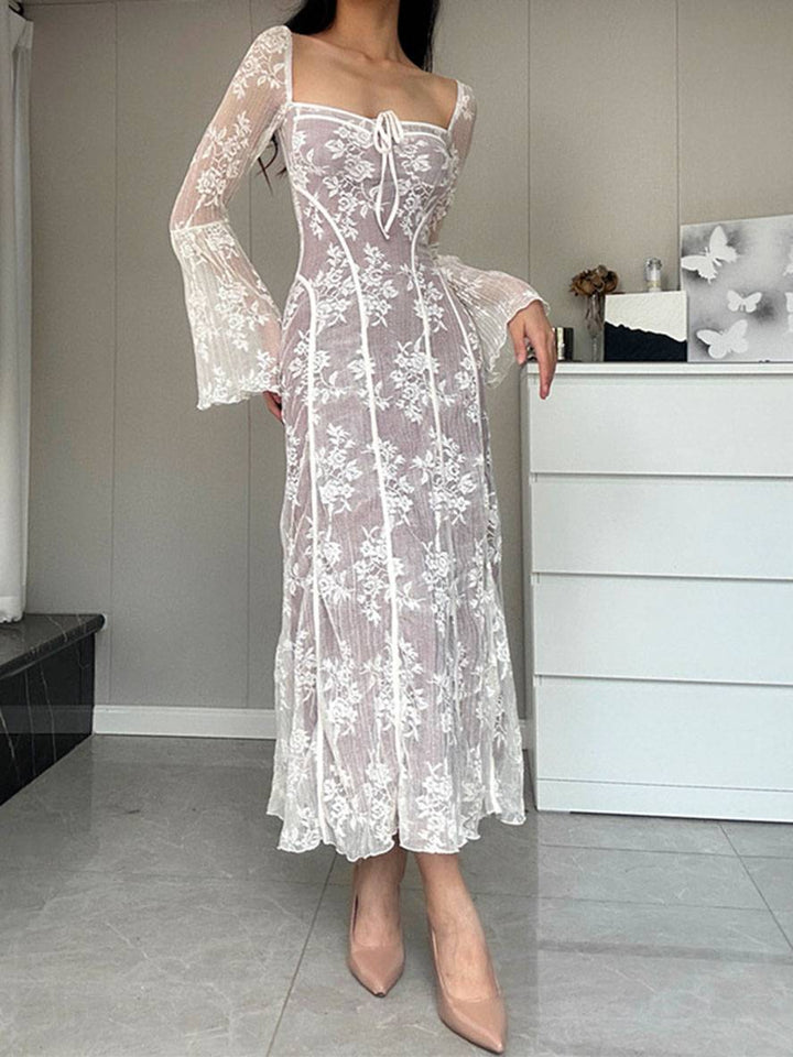 Levoire | Robe Longue En Dentelle Bustier Décolleté Carré Manches Évasées Manches Longues Élégant Vintage Bal De Fin D'Année Blanc