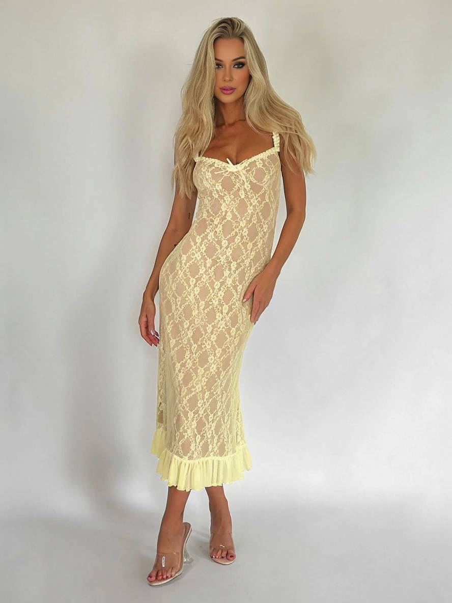 Levoire | Robe Longue En Dentelle Cintrée Trompette Avec Volant Fines Bretelles Décolleté Carré Sans Manches Élégante Robe De Soirée Vintage