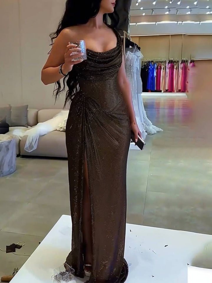 Levoire | Robe De Bal Élégante Sans Manches Avec Fente Latérale Irrégulière Ajustée Longue Noir