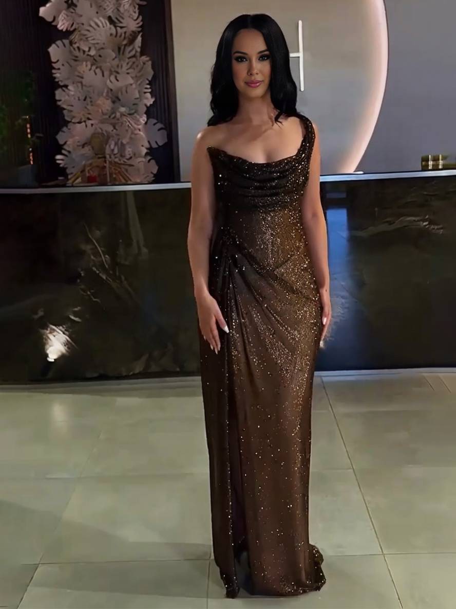 Levoire | Robe De Bal Élégante Sans Manches Avec Fente Latérale Irrégulière Ajustée Longue