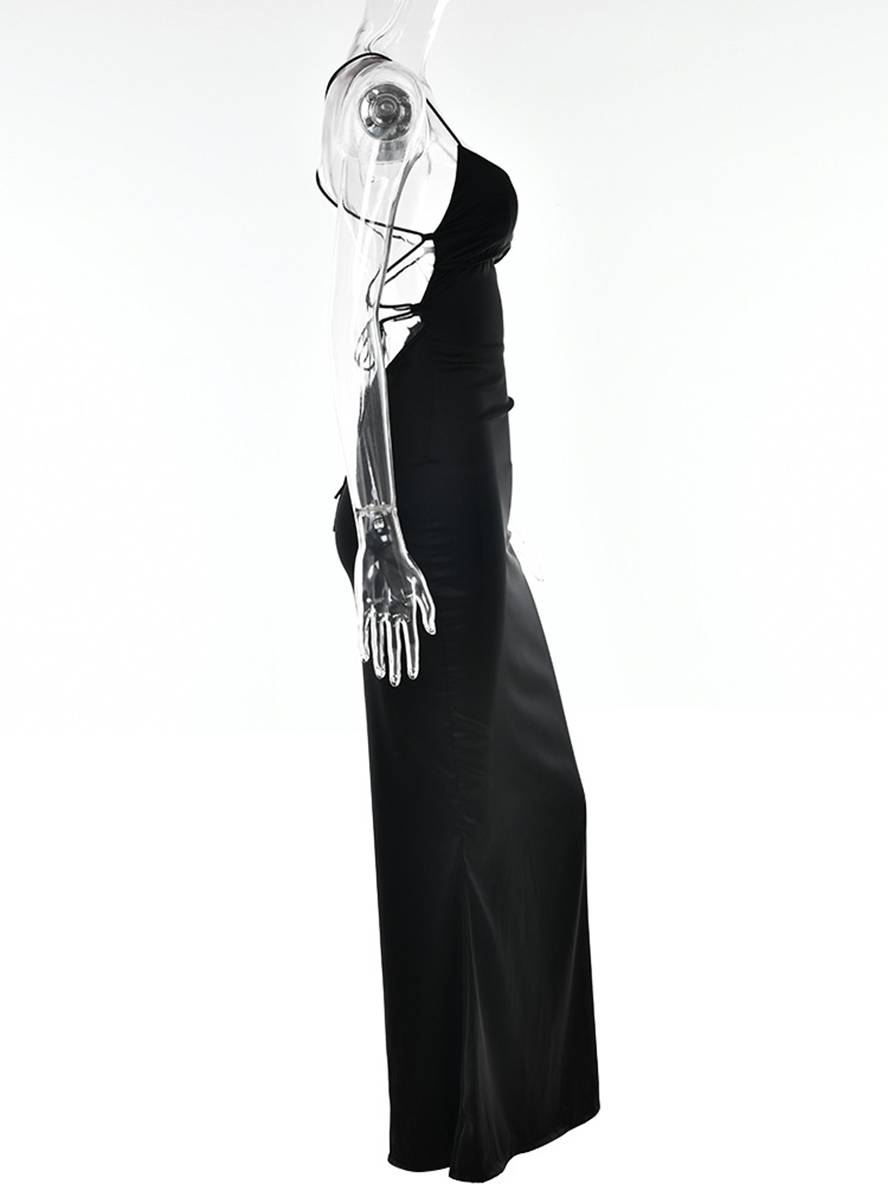 Levoire | Robe Longue En Satin Ajustée Décolleté En V Sirène Dos Nu Avec Fins Bretelles Sans Manches Élégante Invité Mariage Soirée