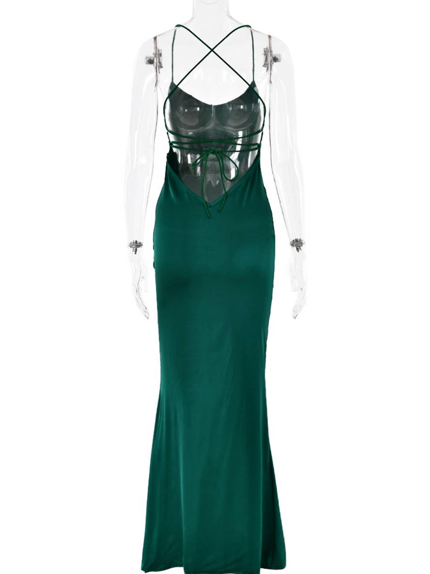 Levoire | Robe Longue En Satin Ajustée Décolleté En V Sirène Dos Nu Avec Fins Bretelles Sans Manches Élégante Invité Mariage Soirée