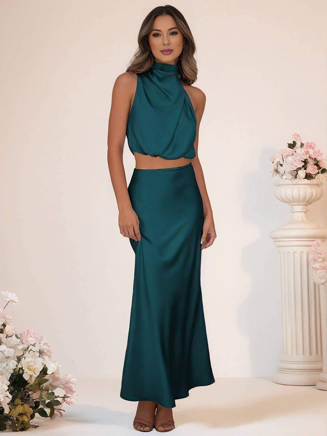 Levoire | Robe De Demoiselle D'Honneur Satin Col Roulé Sans Manches Cropped Jupe Longue Femme Élégante Robe De Témoin