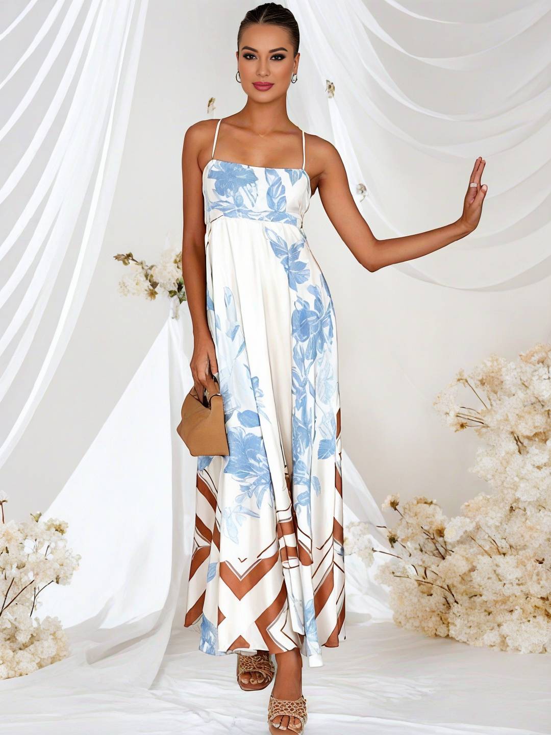 Levoire | Longue Robe De Vacances Imprimé Floral Fluide Avec Dos En Dentelle À Fines Bretelles Décolleté Carré Sans Manches Boho Décontracté Plage