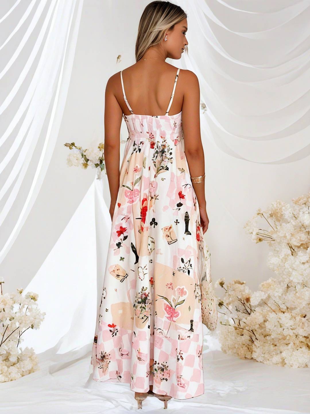 Levoire | Longue Robe De Vacances Imprimé Floral Fluide Avec Dos En Dentelle À Fines Bretelles Décolleté Carré Sans Manches Boho Décontracté Plage