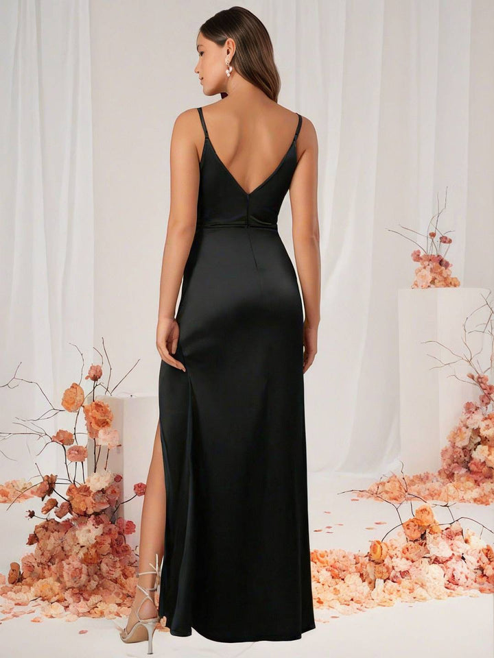 Levoire | Robe De Demoiselle D'Honneur Satin Décolleté En V Dos Fendu Sans Manches Robe De Soirée De Mariage