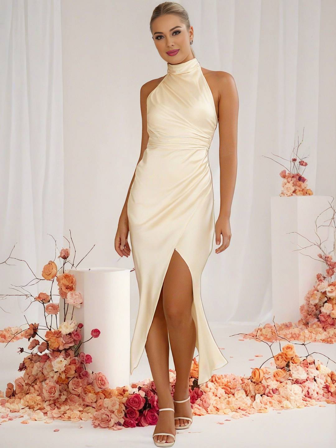 Levoire | Robe De Demoiselle D'Honneur Satin Halter Dos Ouvert Sans Manches Élégante Mariage Cocktail Cérémonie Invité