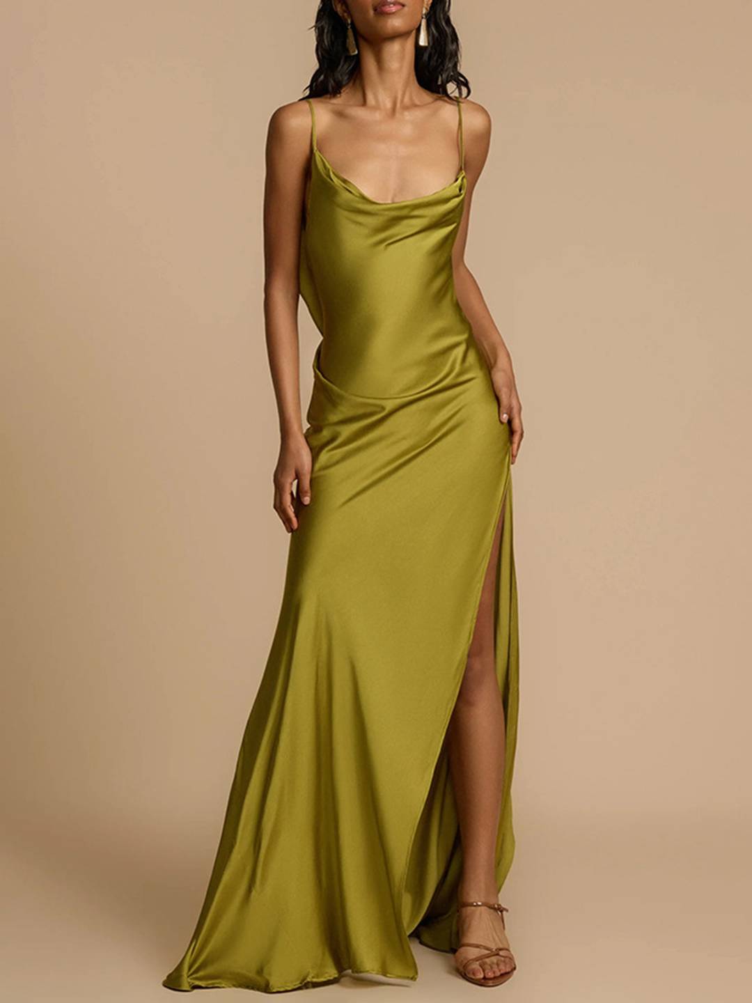 Levoire | Robe Longue Satin V Décolleté Fendu Dos Nu Avec Fines Bretelles Sans Manches Élégante Toute La Promo De Plage Vert Matcha