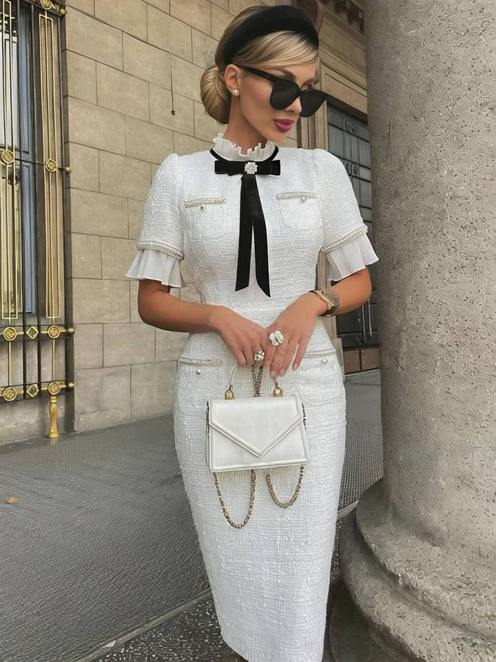 Levoire | Midi-Longue Robe En Tweed Bureau Design Ajusté Nœud Poches Perles Col Rond Manches Courtes Femmes Élégant Vintage Blanc