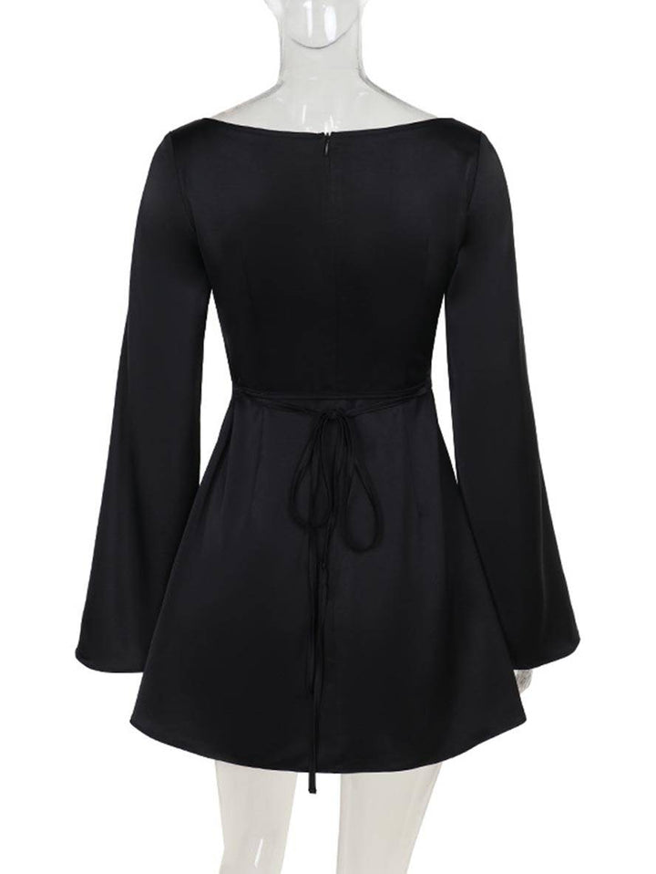 Levoire | Robe Trapèze Courte En Satin Avec Ceinture Encolure Ronde Manches Trompettes Manches Longues Élégante Décontractée Robe De Cocktail