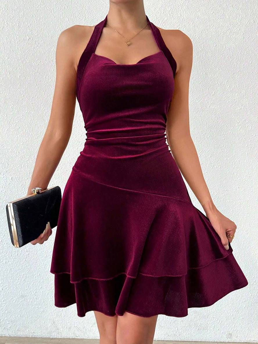 Levoire | Robe Trapèze Courte Ajustée À Encolure Halter, Dos Nu Avec Volant, Sans Manches, Élégante Robe De Bal Pour Femme