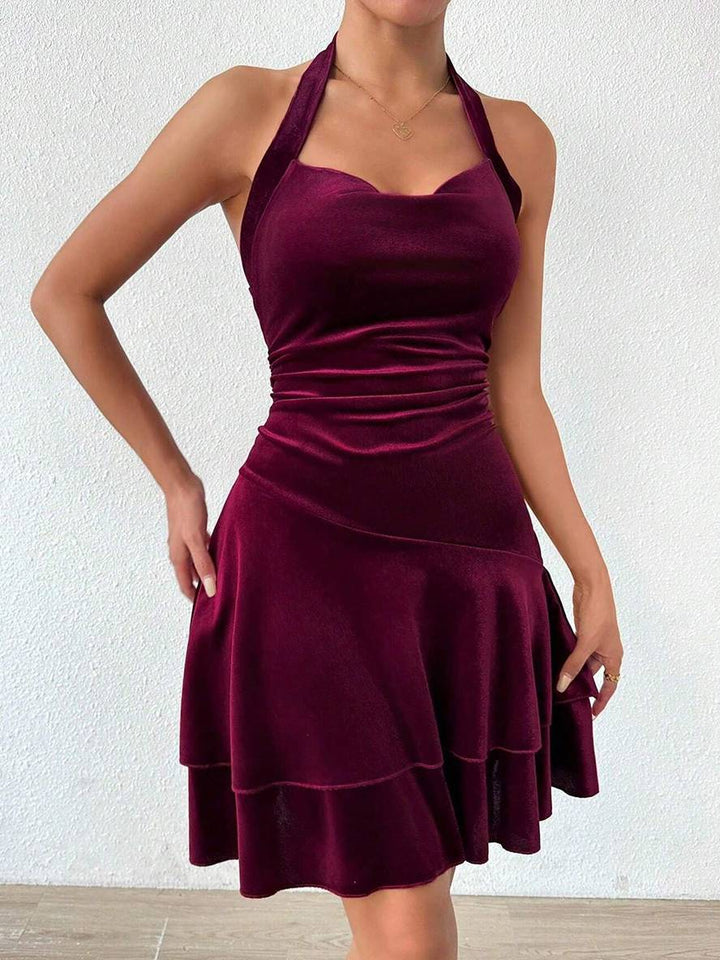 Levoire | Robe Trapèze Courte Ajustée À Encolure Halter, Dos Nu Avec Volant, Sans Manches, Élégante Robe De Bal Pour Femme