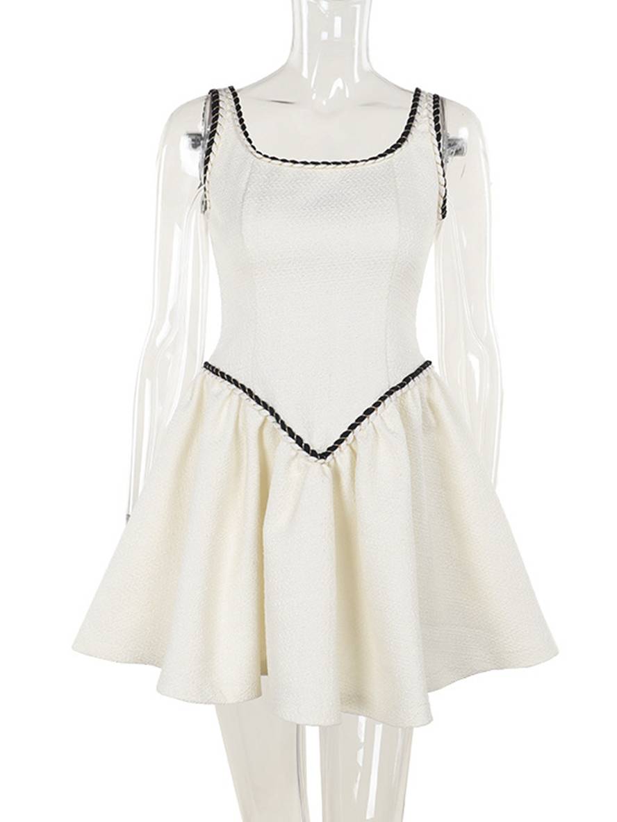 Levoire | Robe Courte Trapèze Avec Fines Bretelles Fluide Dos Nu Sans Manches Pour Femmes Élégante Bal De Fin D'Études Robe De Cocktail
