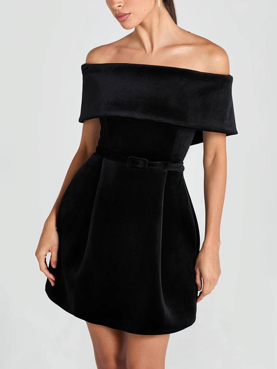 Levoire | Robe À Bretelles Courte En Velours Avec Décolleté Bateau, Poches, Ceinture, Élégante Robe De Soirée Pour Occasions, Cocktail Party Noir