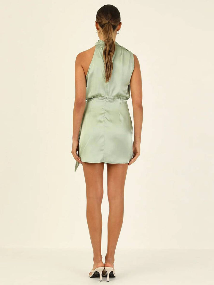 Levoire | Robe Courte Irrégulière Ceinture Col Roulé Dos Nu Sans Manches Dames Élégante Cérémonie Invitée De Mariage Cocktail