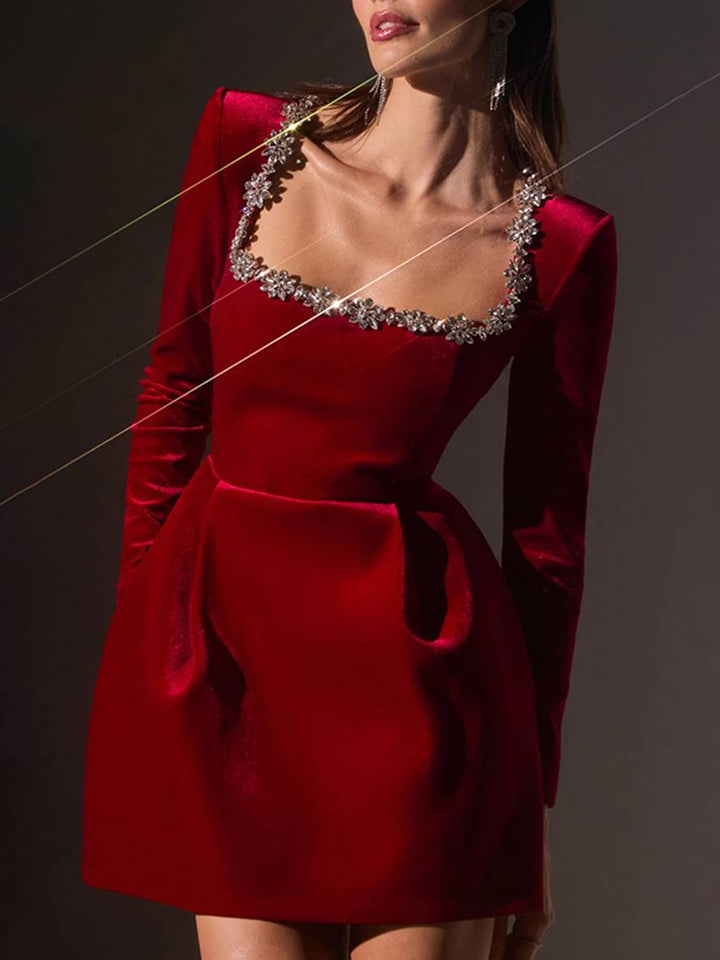 Levoire | Robe Trapèze Courte En Velours Avec Décolleté Carré, Manches Longues, Poches Pour Femmes, Douce, Élégante, Robe De Cocktail D'Anniversaire