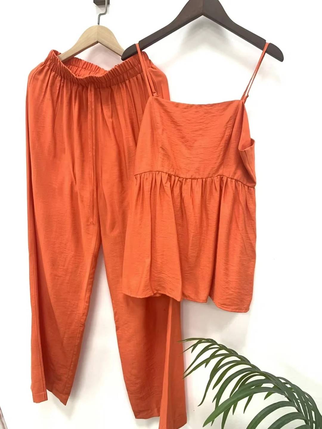 Levoire | Ensemble Femme Pour Les Vacances Top À Volants Sans Manches Et Pantalon De Plage Ample