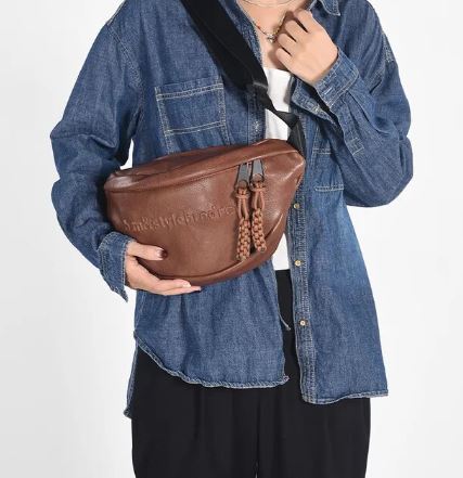 Levoire | Sac Poitrine En Cuir
