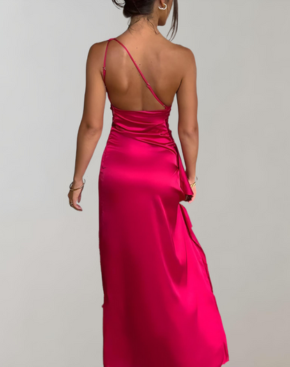 Levoire | Robe en satin brillant avec fente