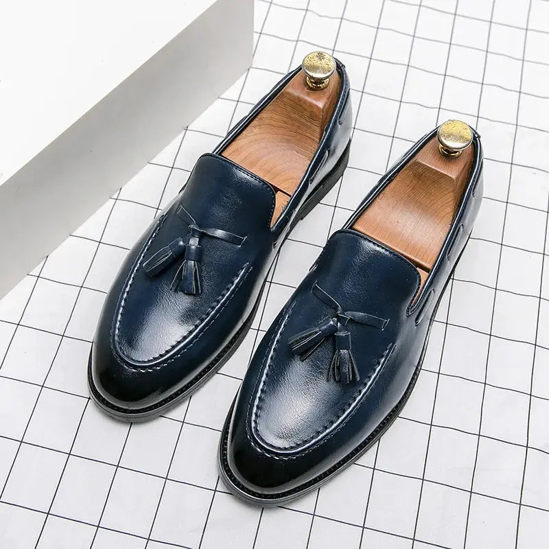 Levoire | Lightweight And Durable Non-Slip Shoes