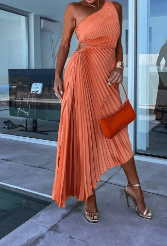 Levoire | Robe D'Été Maxi À Décolleté Plissé Avec Une Épaule