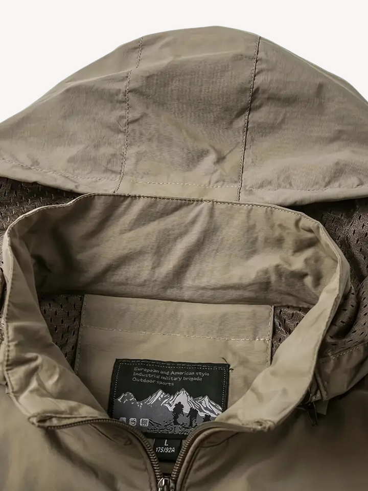 Levoire | Veste imperméable et coupe-vent avec capuche