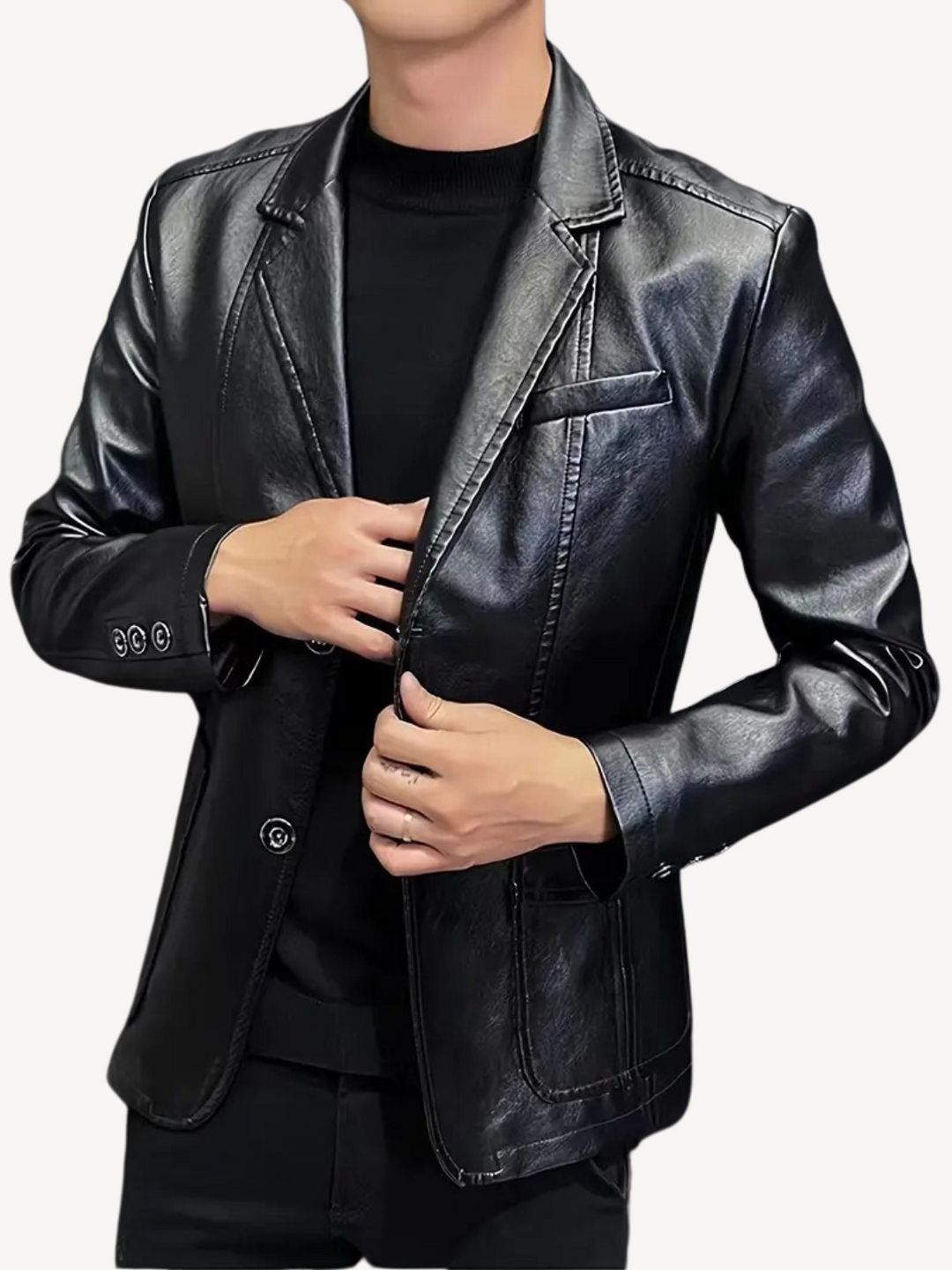 Levoire | Veste En Cuir Synthétique Avec Une Coupe Élégante