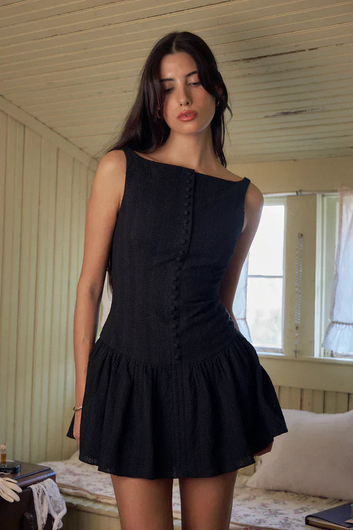 Levoire | Robe noire avec des boutons et un décolleté Noir