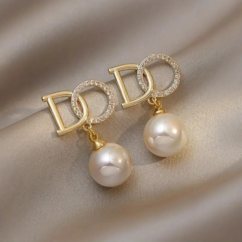 Levoire | Boucles D'Oreilles En Perles Pendentifs En Lettres De Perles Élégants